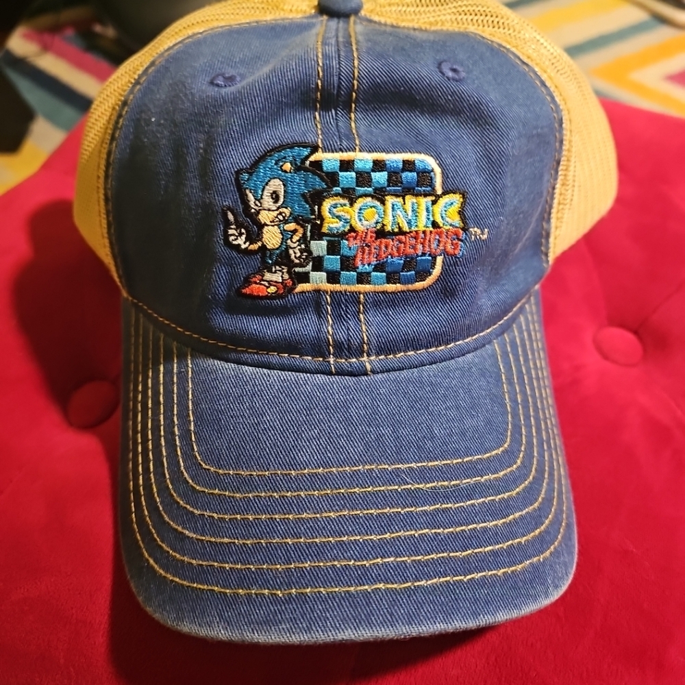 NWT Sonic The Hedgehog Snapback Cap Hat Denim Concept One Sega